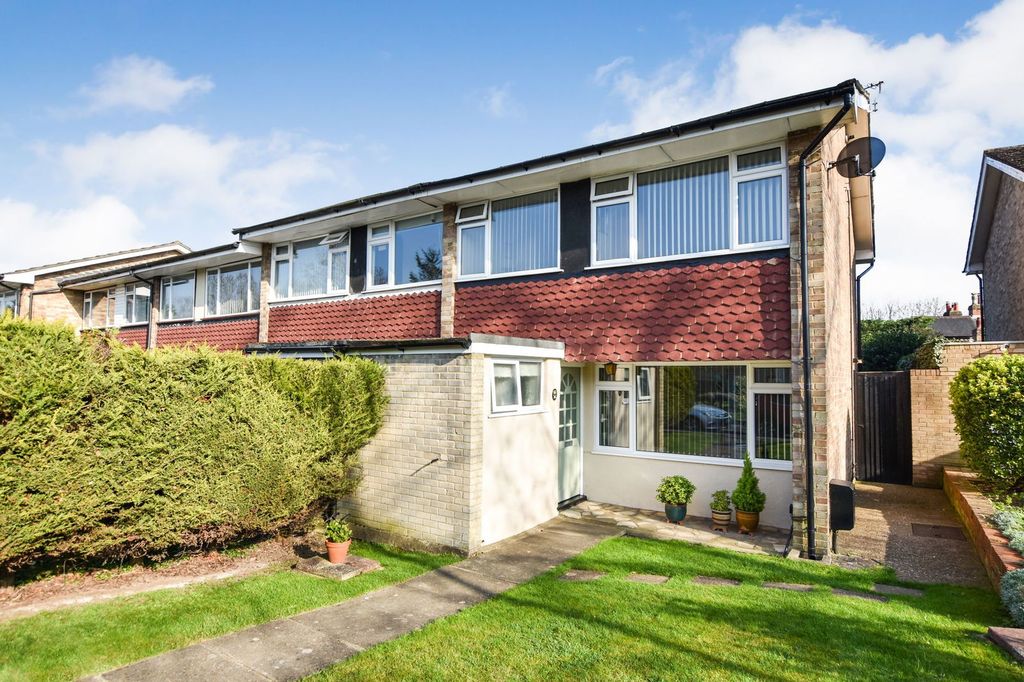 Property photo 1 of 18