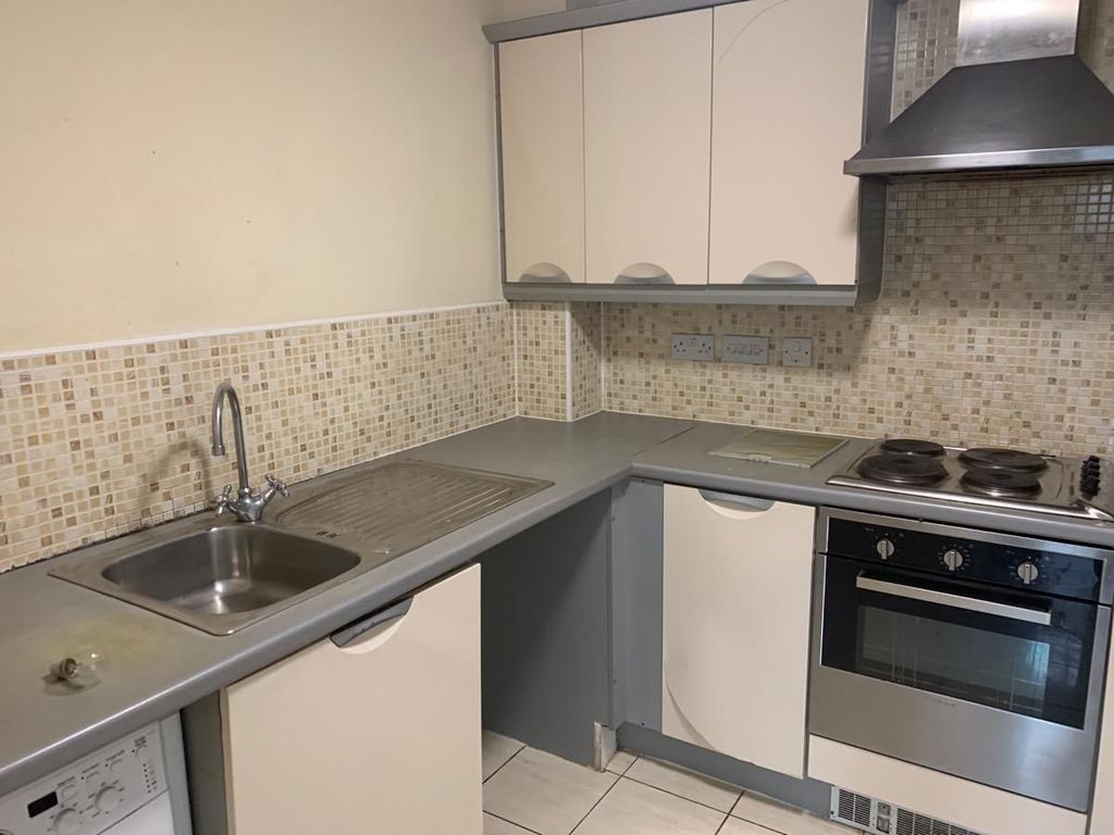 Property photo 2 of 5 Photograph 2