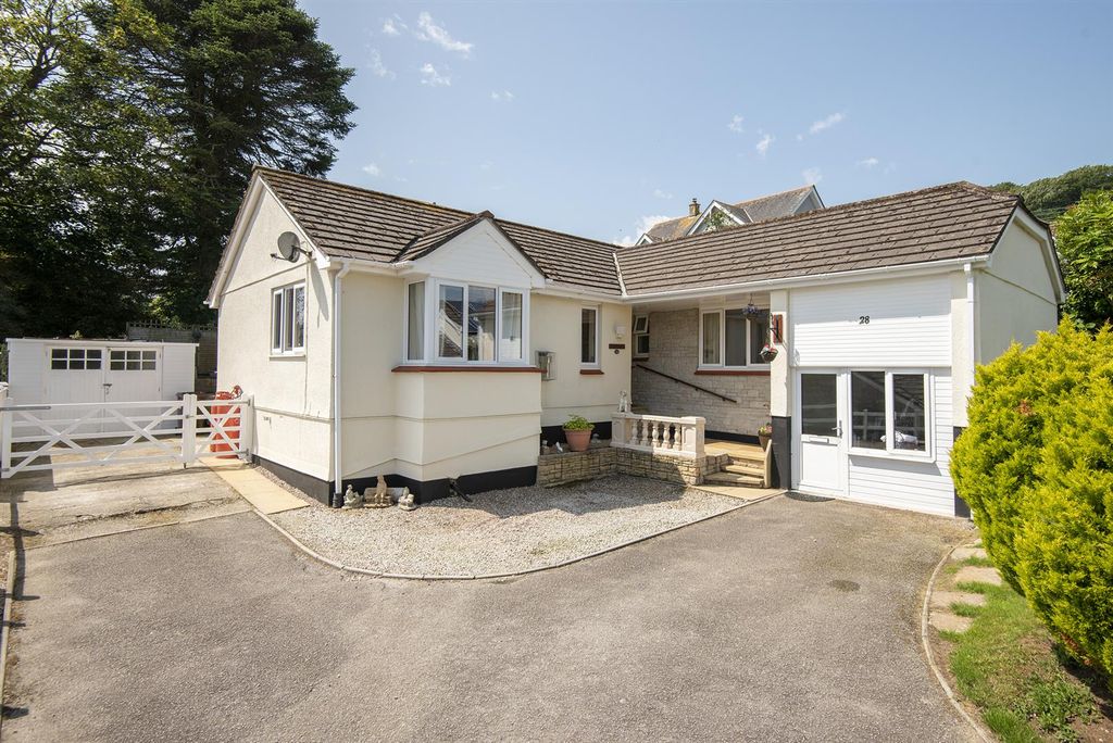 Property photo 1 of 24