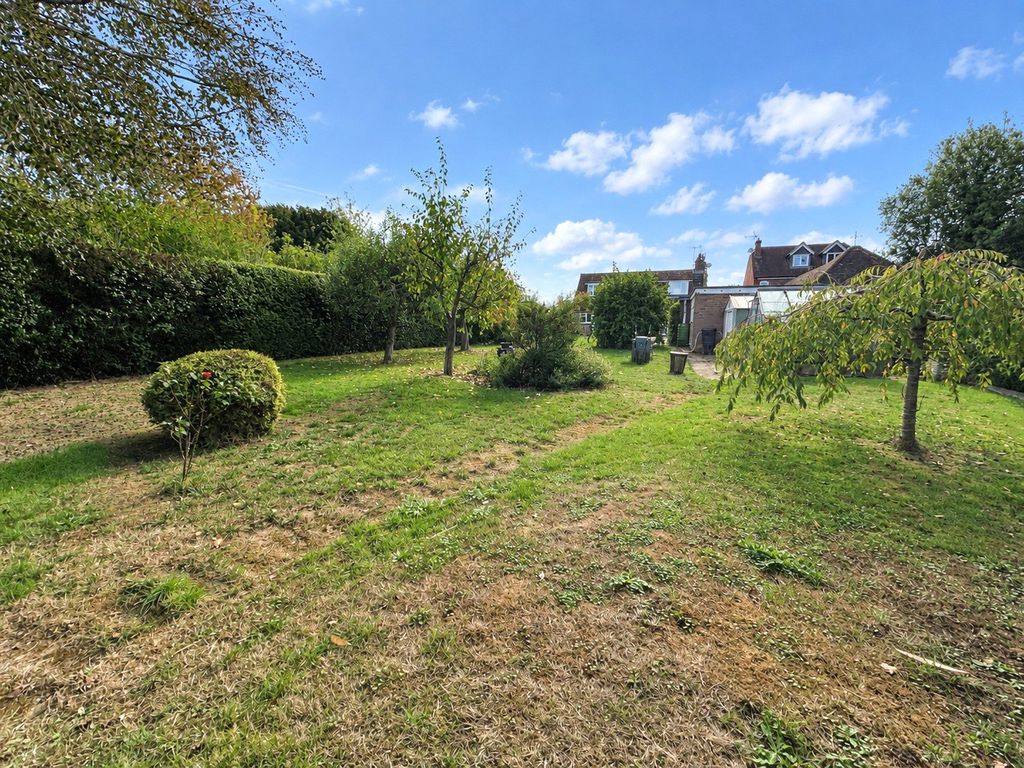 Property photo 2 of 12 Picture No. 05