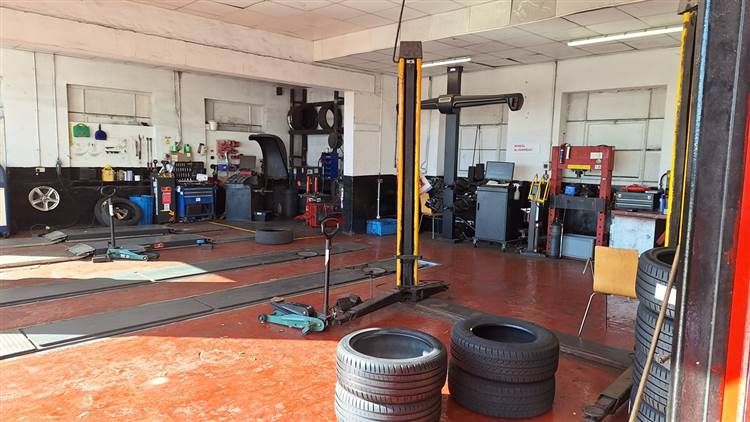 Property photo 2 of 3