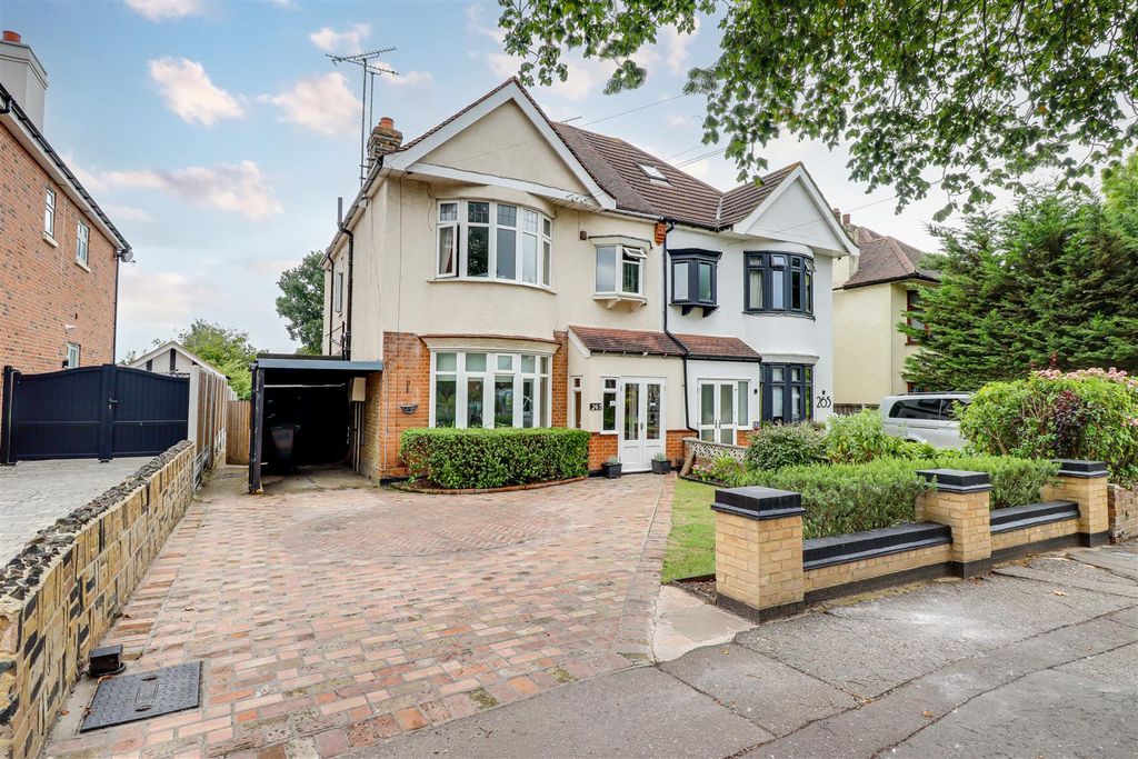 Property photo 1 of 13