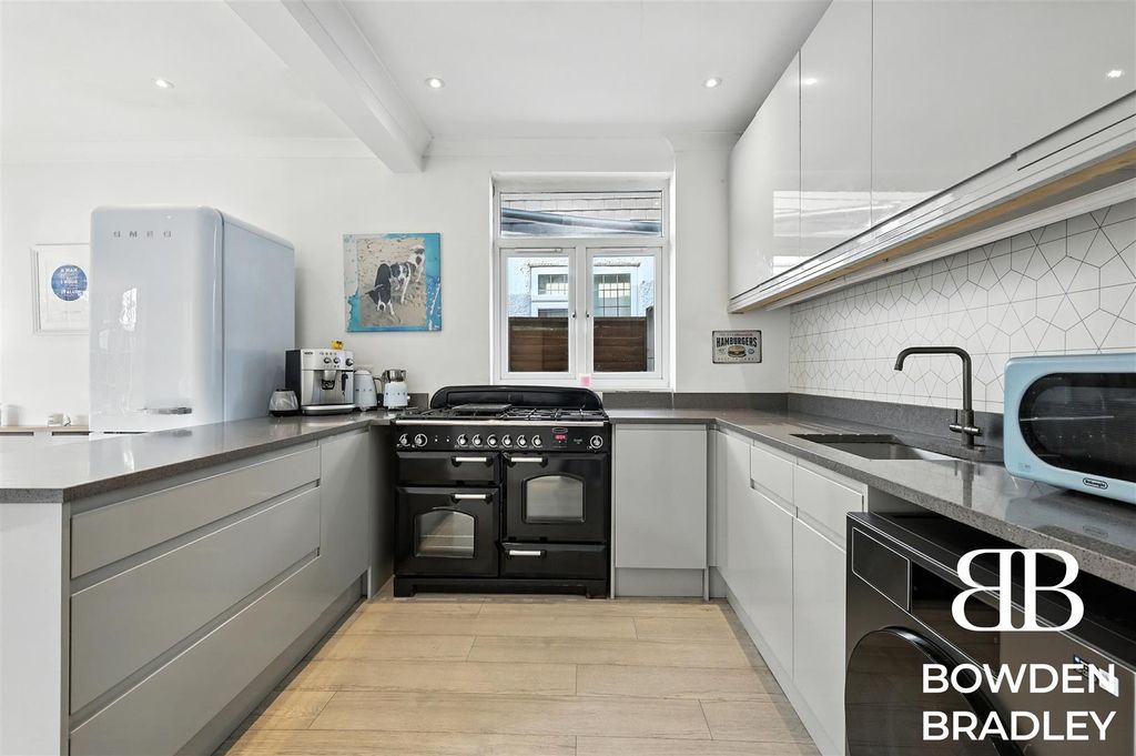 Property photo 2 of 19 Kitchen / Living / Dining