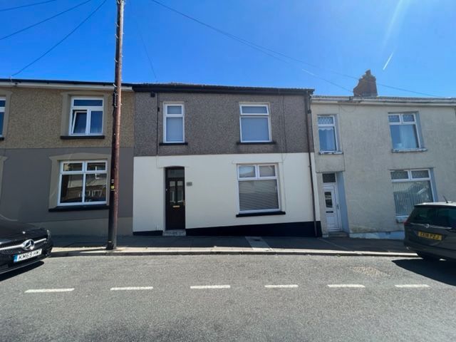 Property photo 1 of 26