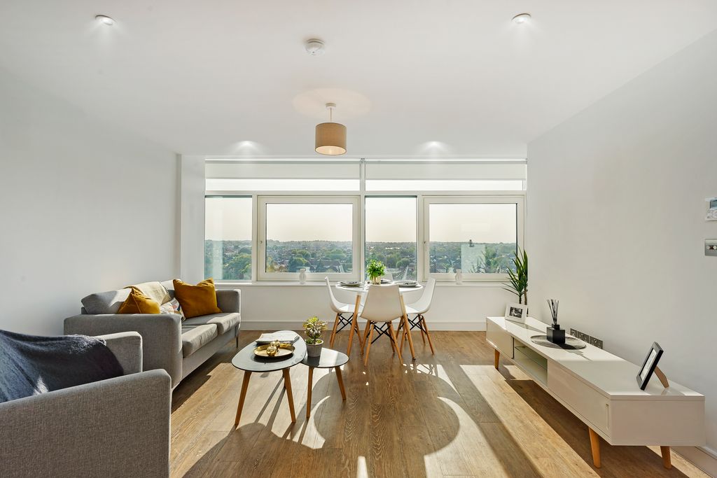 Property photo 3 of 8