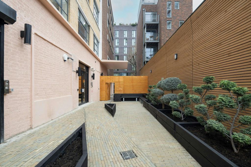 Property photo 3 of 13 External Courtyard