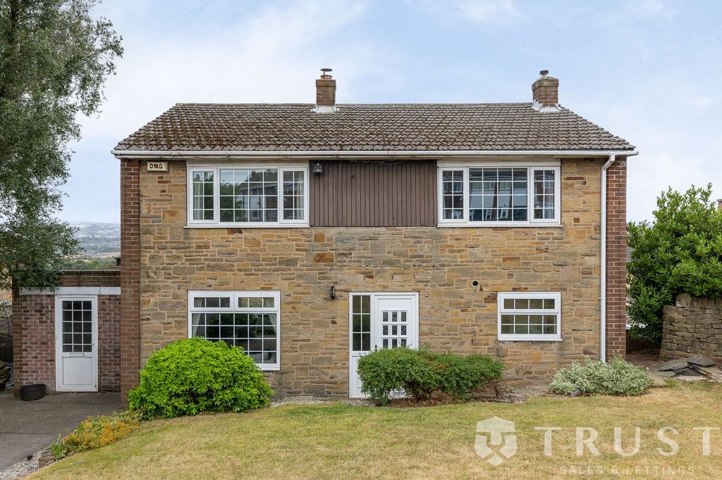 Property photo 1 of 50