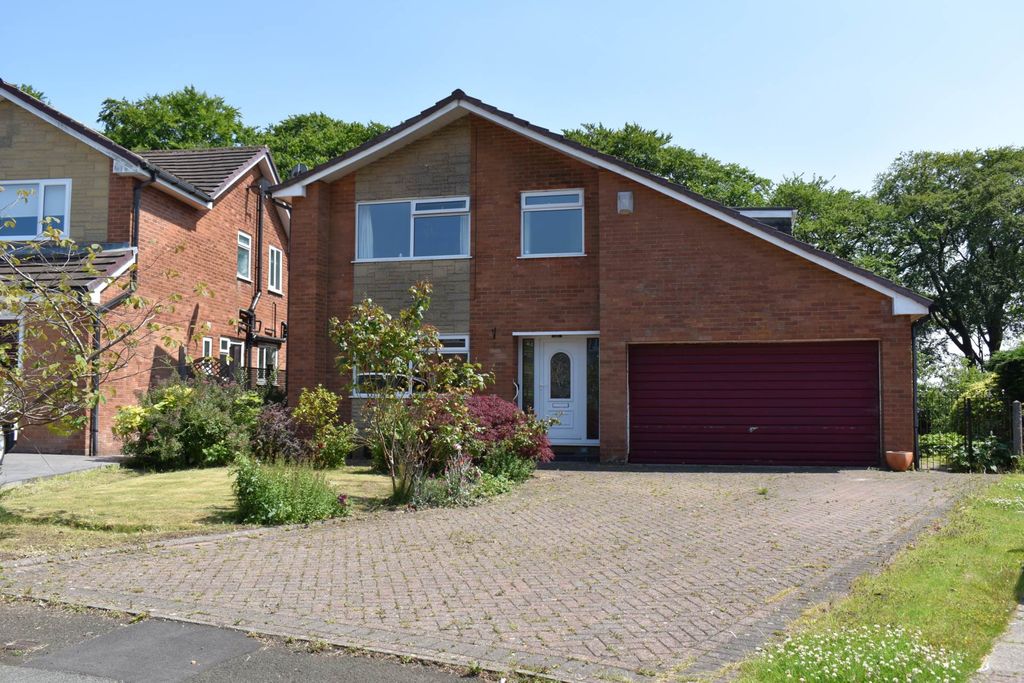 Property photo 1 of 32