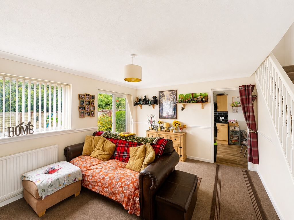 Property photo 3 of 14 5295395