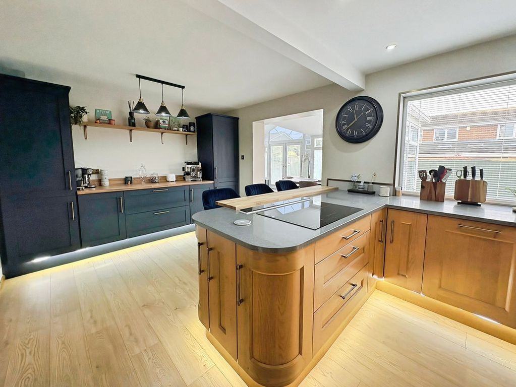 Property photo 3 of 13 Photo 7