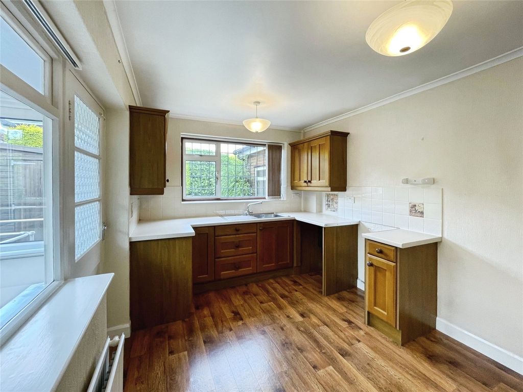 Property photo 2 of 25 Picture No. 14
