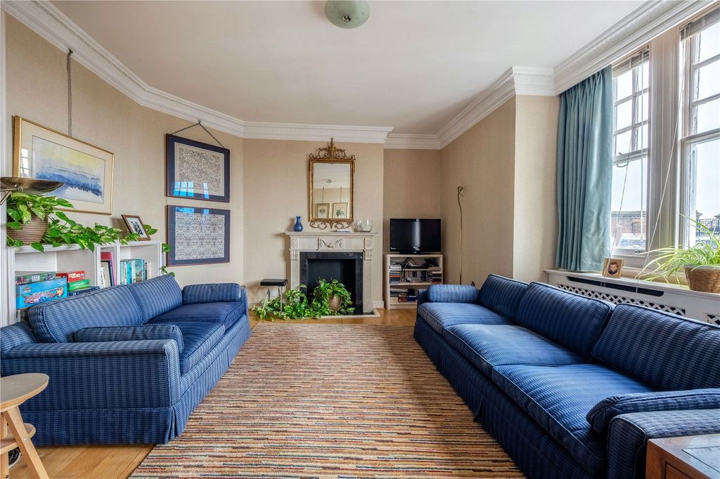 Property photo 2 of 10 Reception Room