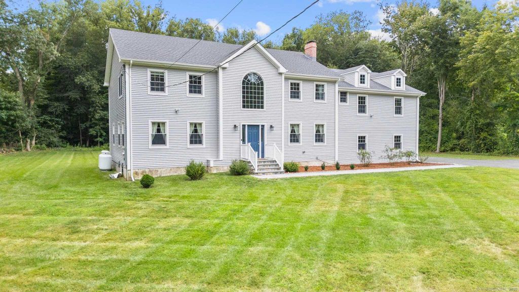 Property photo 1 of 31