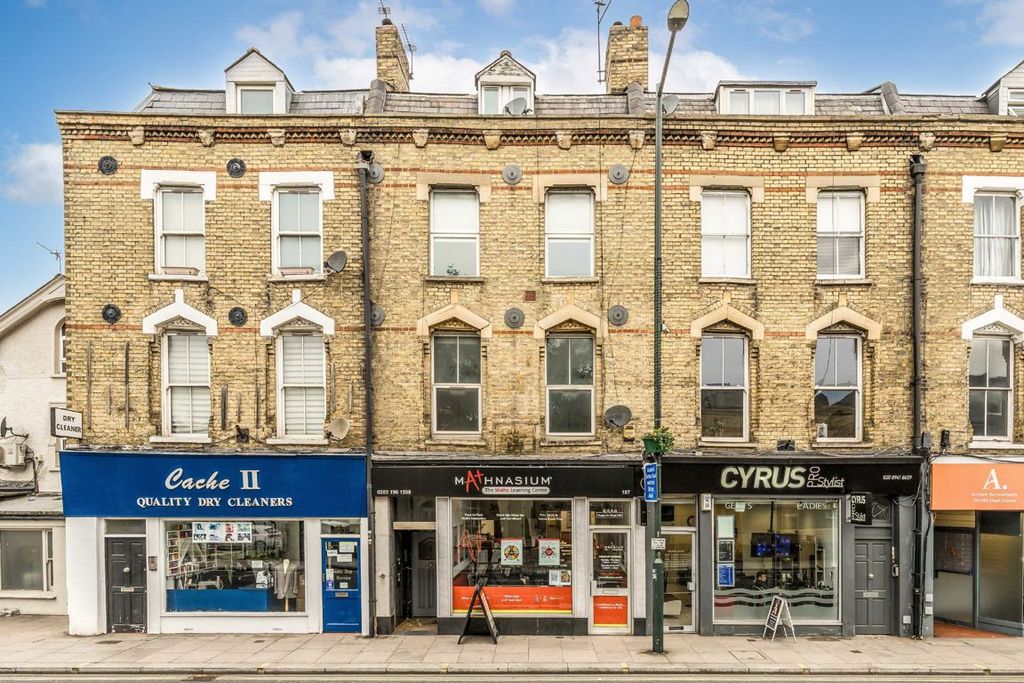 Property photo 1 of 4