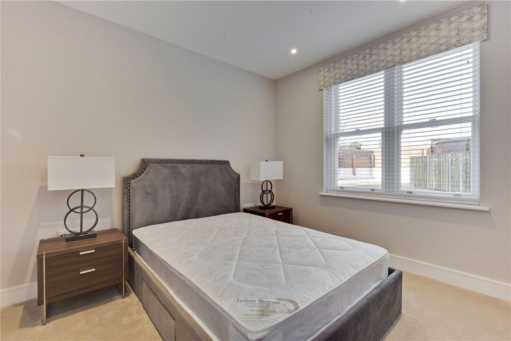 Property photo 3 of 9 2nd Bedroom