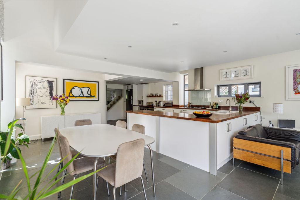 Property photo 2 of 23 Kitchen/Family Room