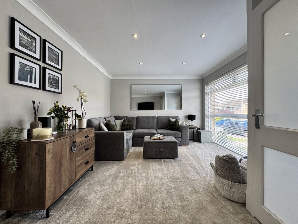 Property photo 1 of 32 Picture No. 40