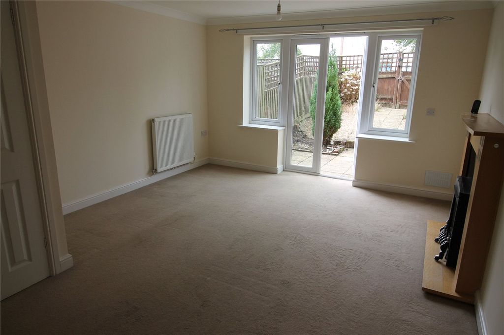Property photo 2 of 11 Picture No. 08