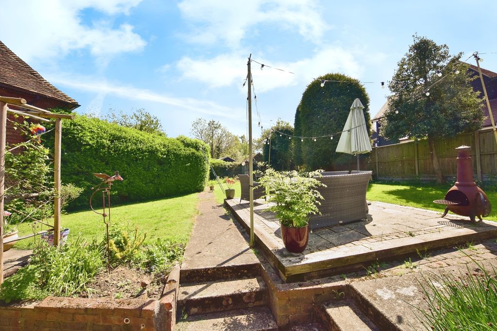 Property photo 3 of 17 Photo