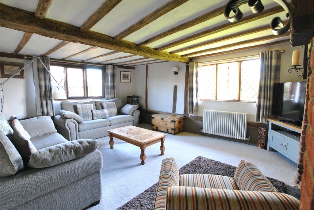 Property photo 2 of 22