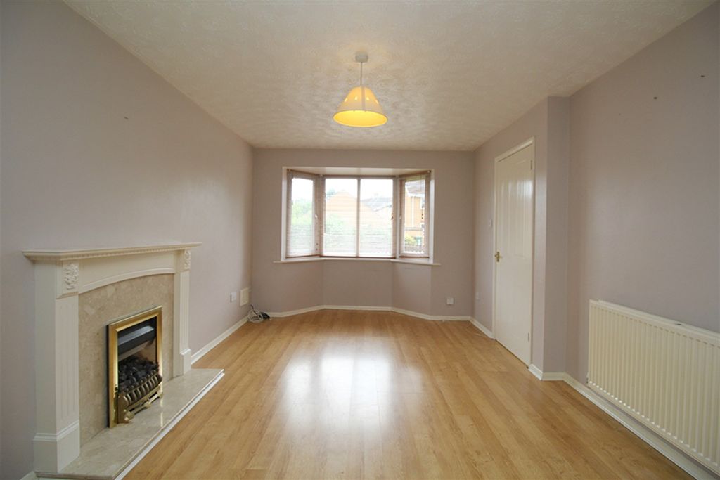 Property photo 2 of 23 Living Room