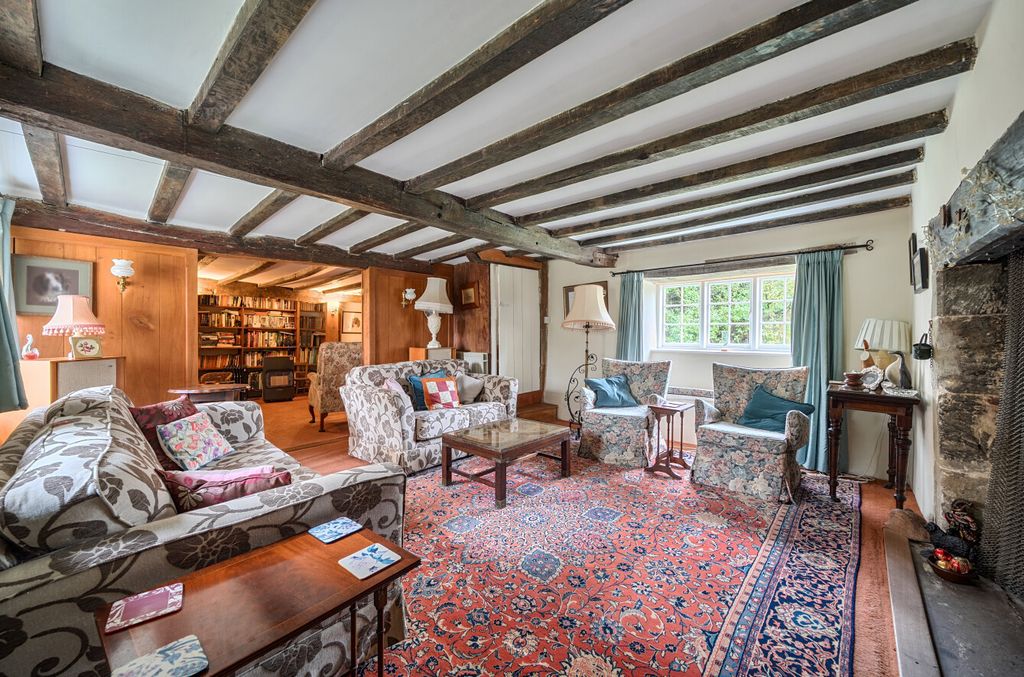 Property photo 3 of 19 Picture 3