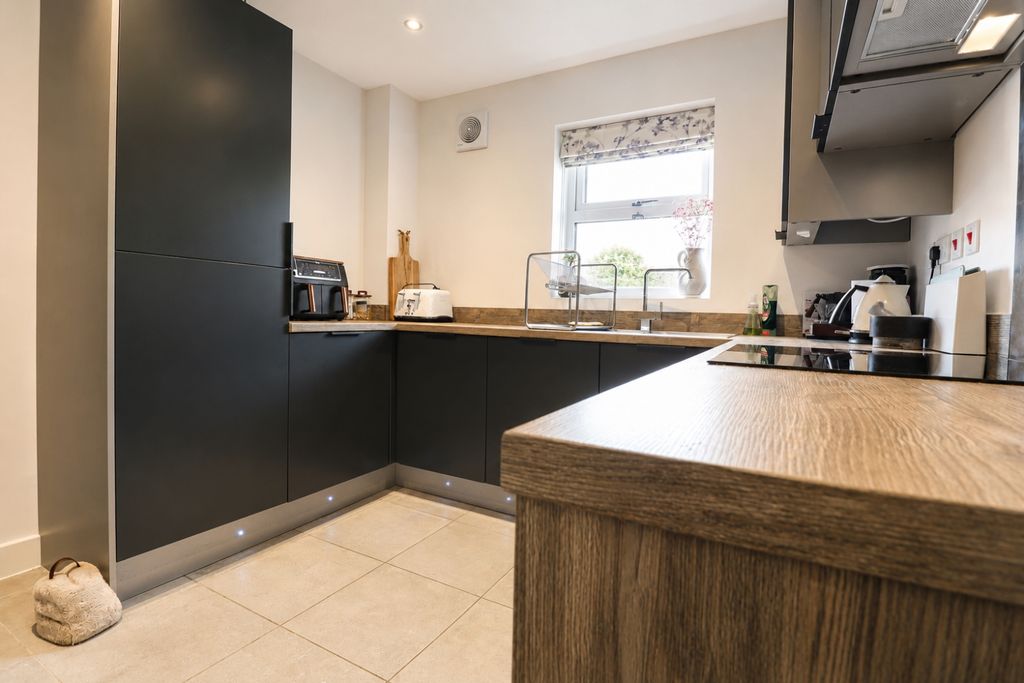 Property photo 2 of 14 Kitchen And Diner Combined