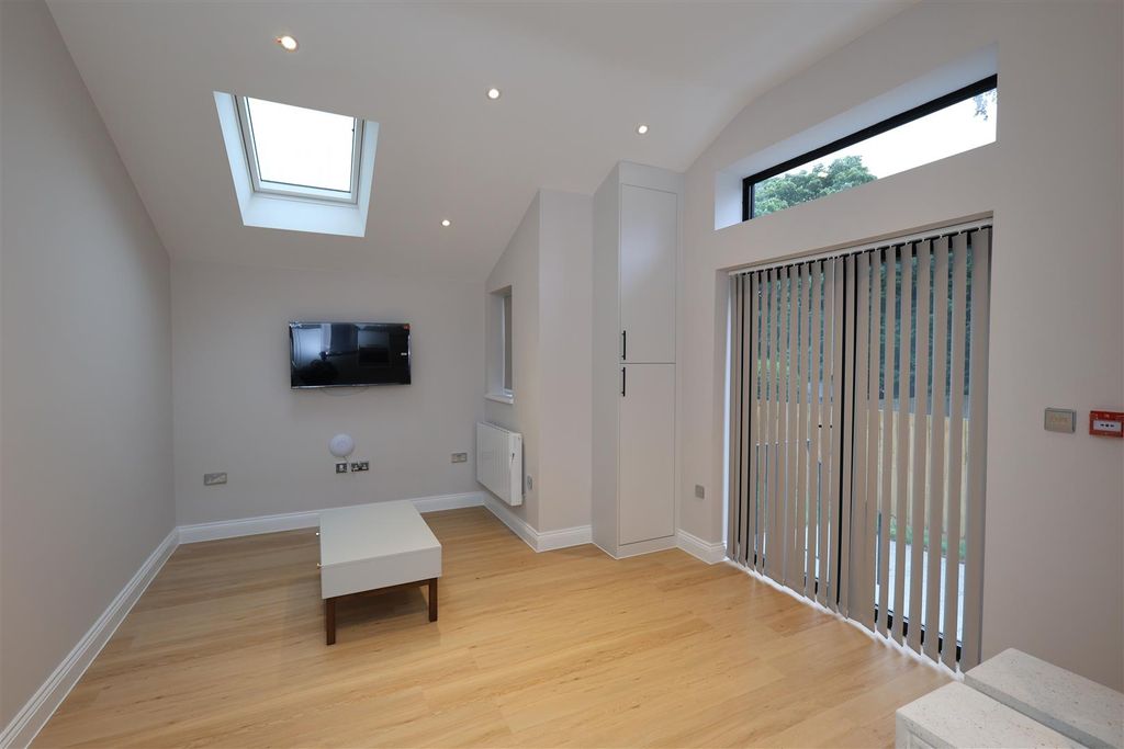 Property photo 3 of 13 Img_1831.Jpg