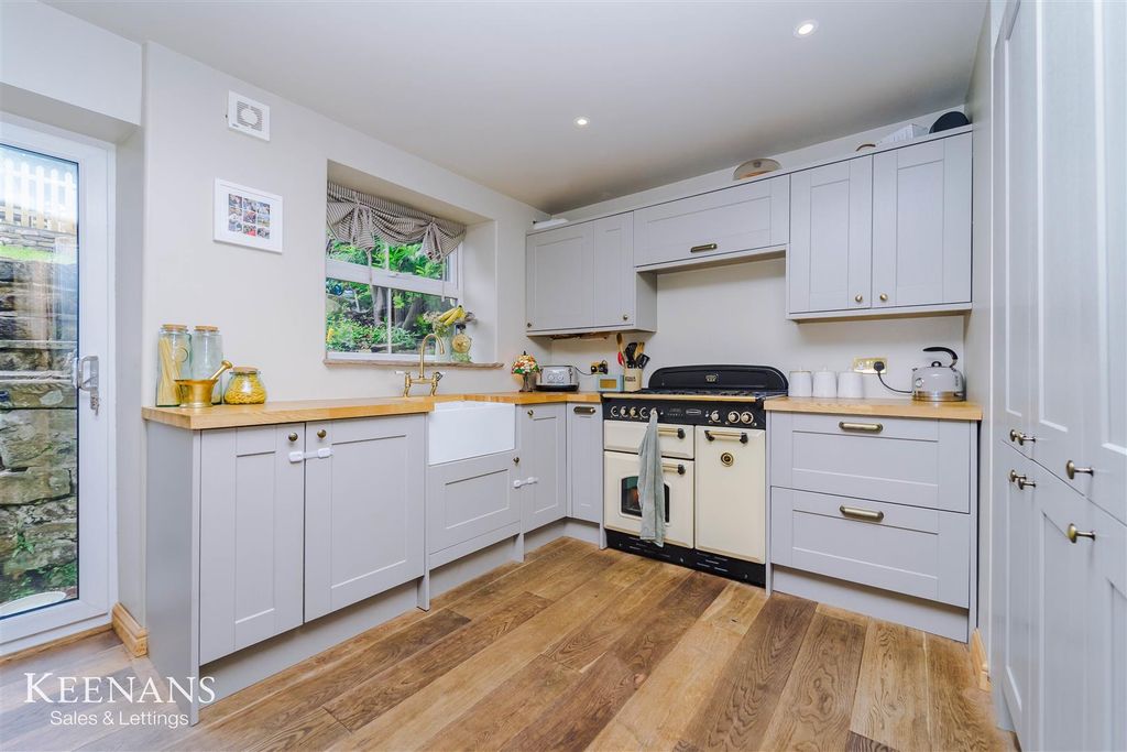 Property photo 1 of 52 4.Jpg