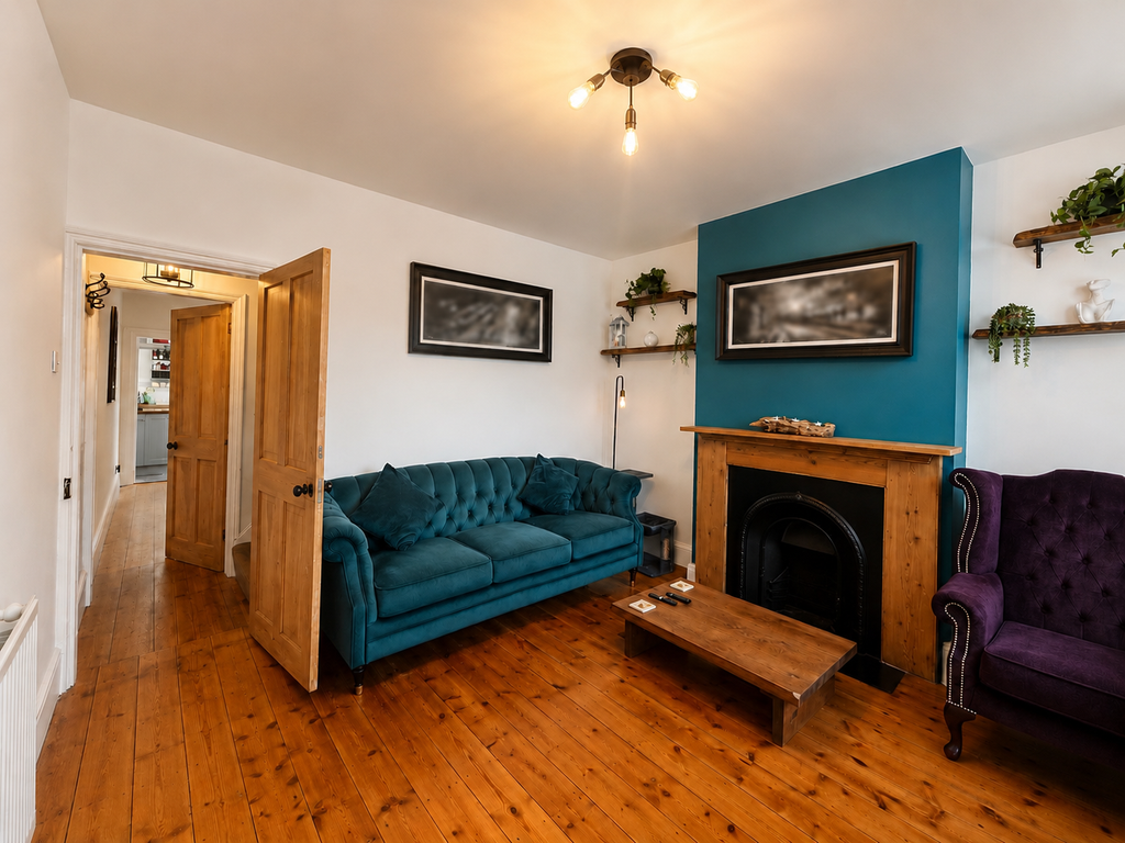 Property photo 2 of 17