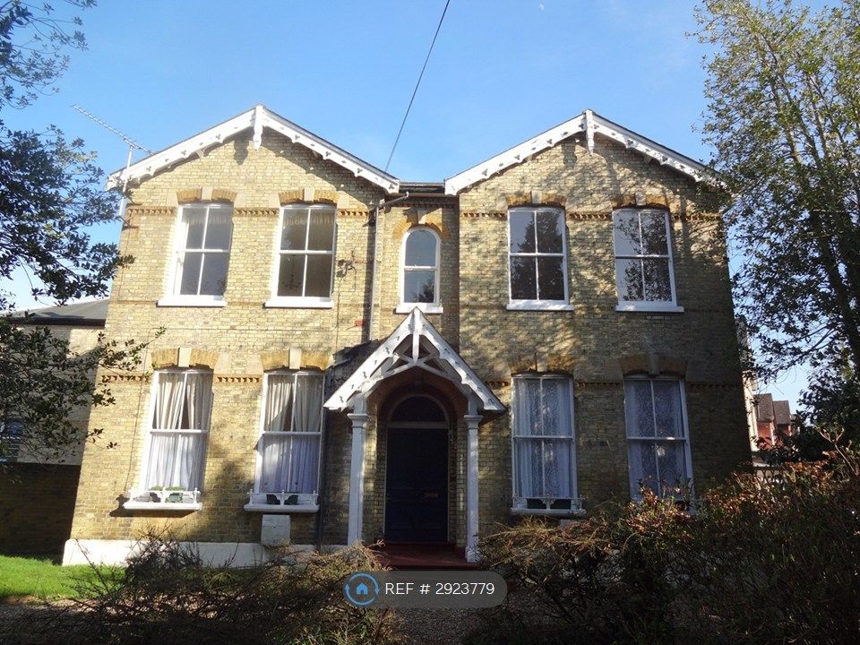 Property photo 2 of 9