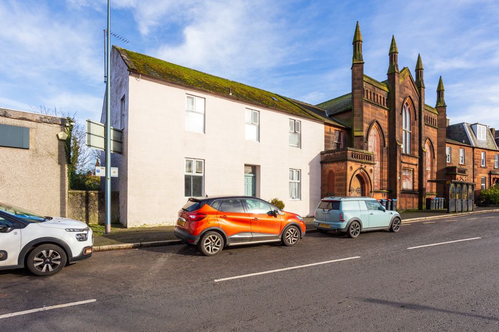 Property photo 1 of 25 Front View