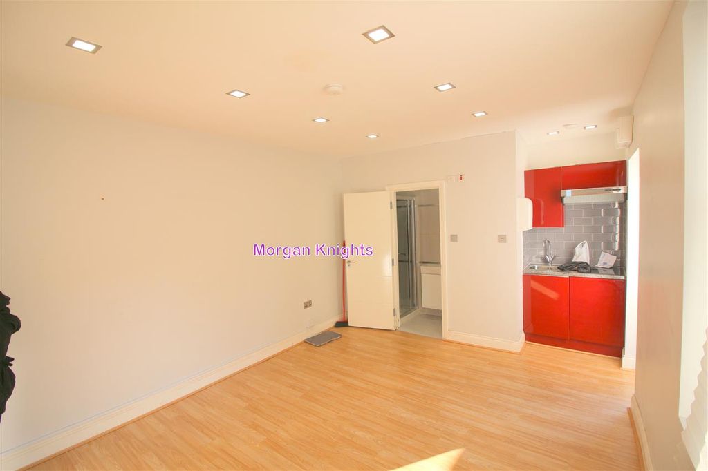 Property photo 1 of 7 Main Picture