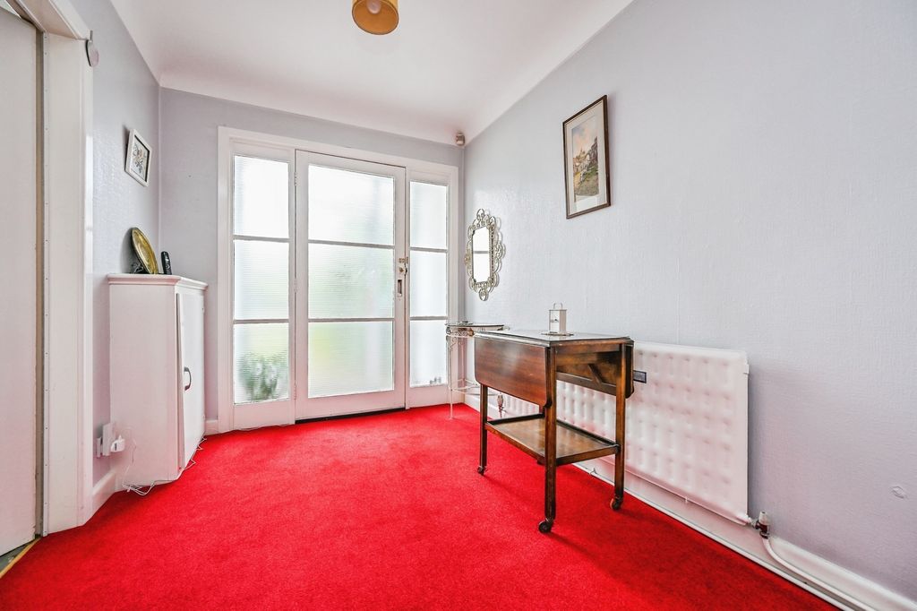 Property photo 3 of 19 Pbox-Img.Jpg