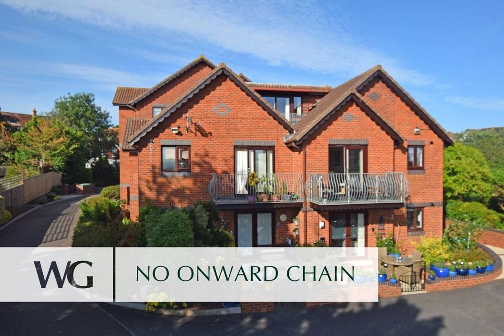 Property photo 1 of 12 No Onward Chain