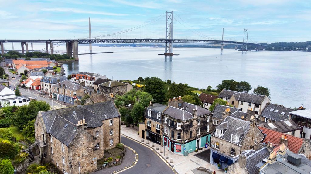 Additional image 26 of 3 bed flat for saleHopetoun Road, South Queensferry EH30