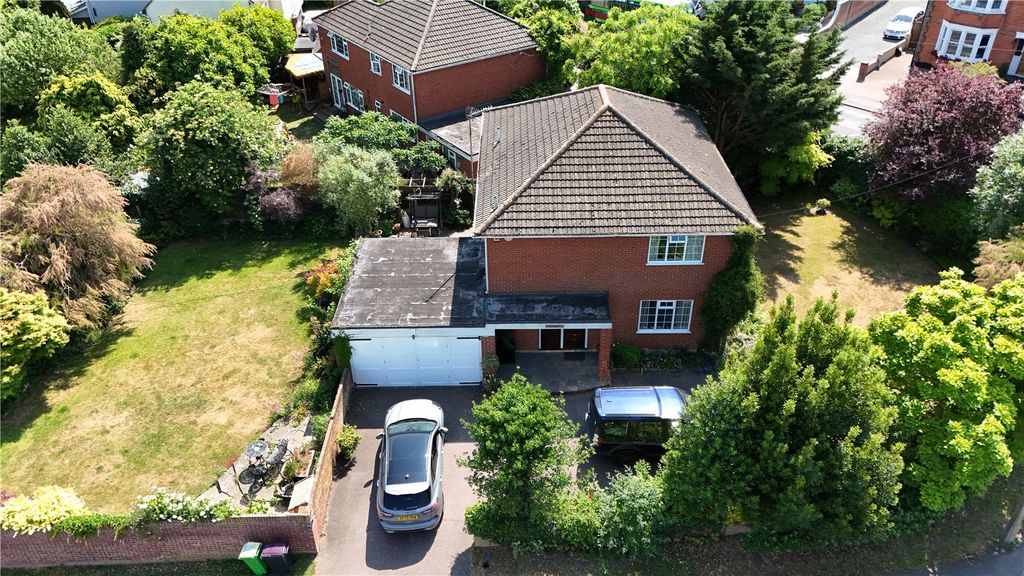 Property photo 1 of 29 Picture No. 33
