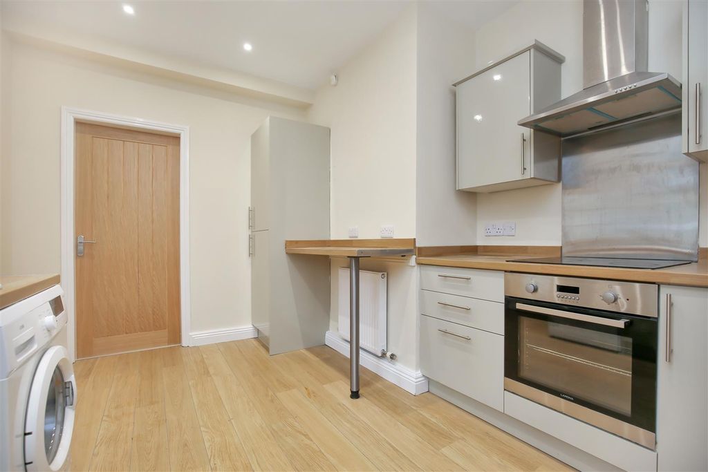 Property photo 1 of 8 Img_0734.Jpg