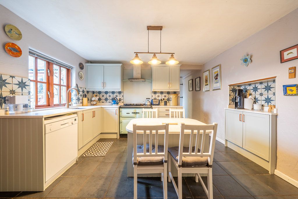 Property photo 2 of 26 Photo 1