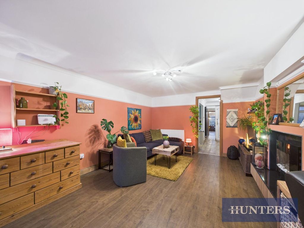 Property photo 2 of 19 Living Room