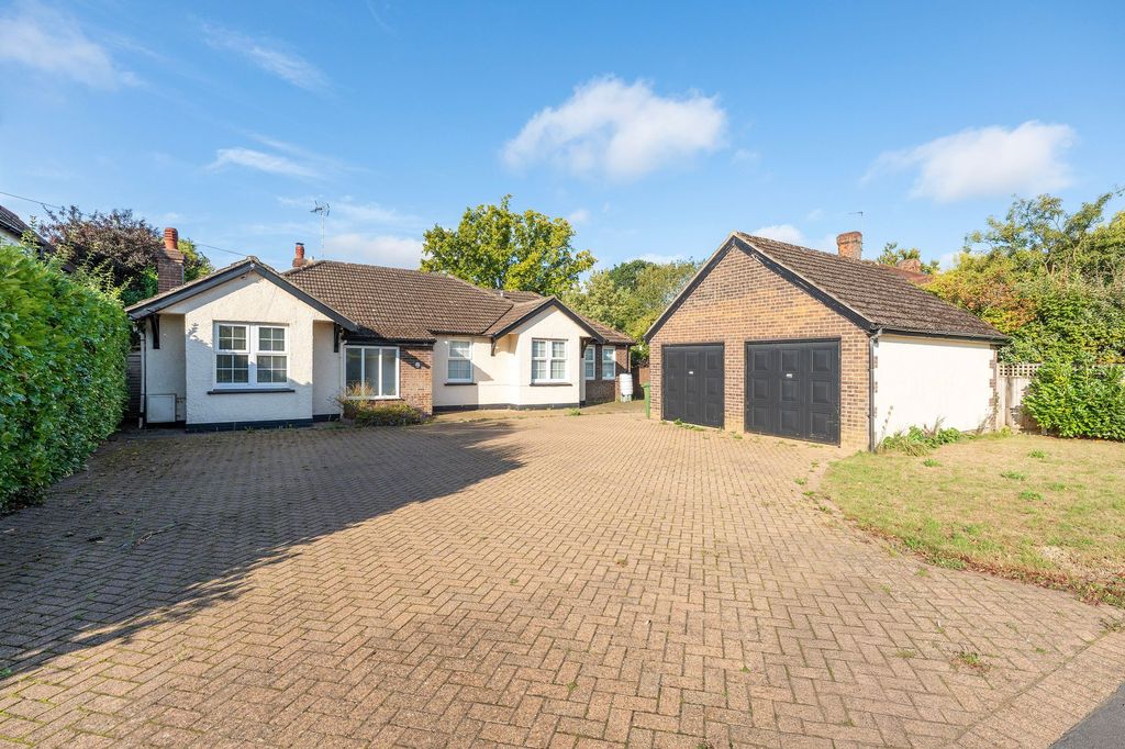 Property photo 1 of 26