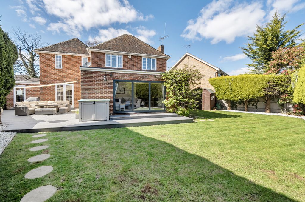 Property photo 2 of 29 1434552-39-69ce8A...