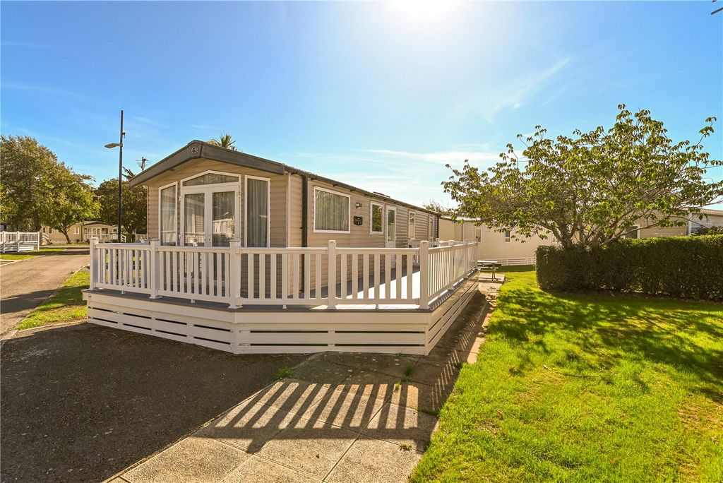 Property photo 1 of 16 Picture No. 22