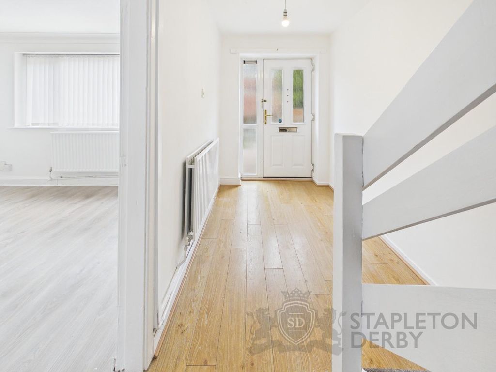 Property photo 3 of 14 Cam04720G0-Pr0217-Still004.Jpg