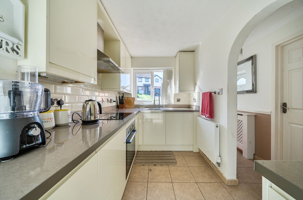 Property photo 3 of 16 1430293-4-69B9497...