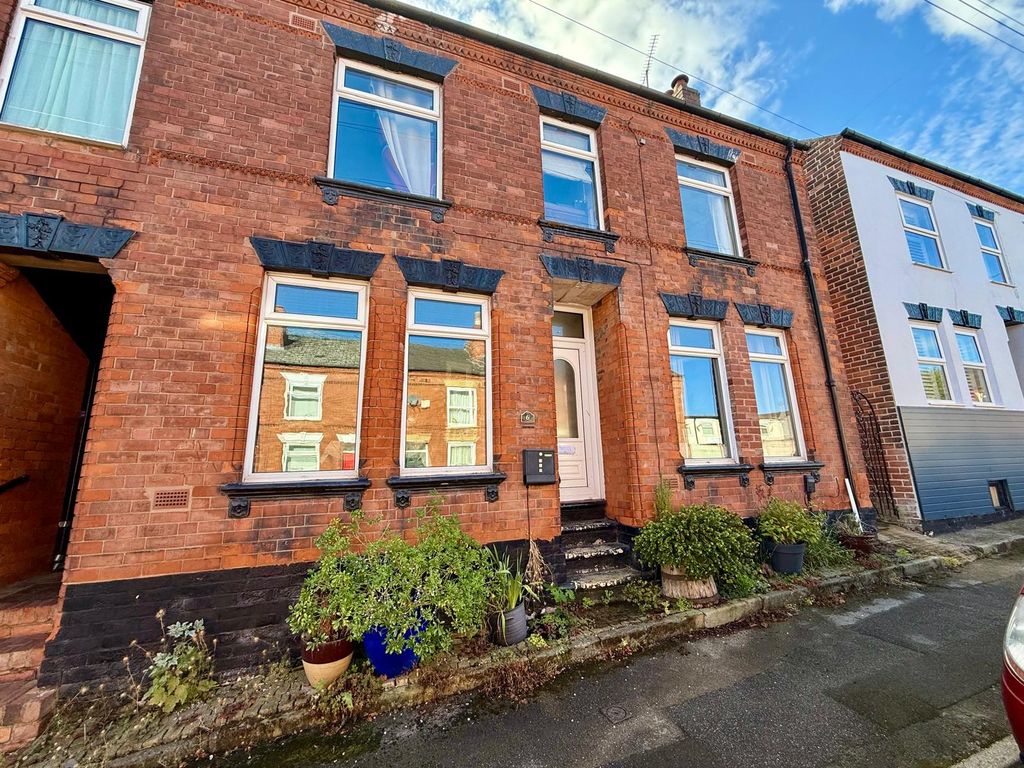 Property photo 1 of 23