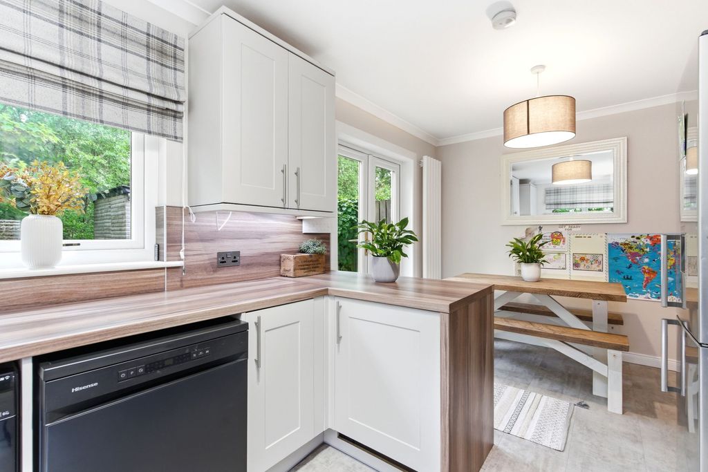 Additional image 11 of 3 bed semi-detached house for saleHarley Gardens, Bonnybridge FK4