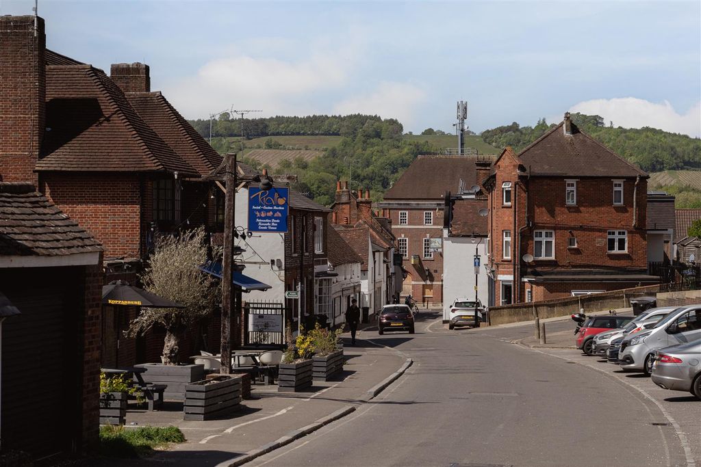 Additional image 19 of 3 bed semi-detached house for saleDene Street, Dorking RH4