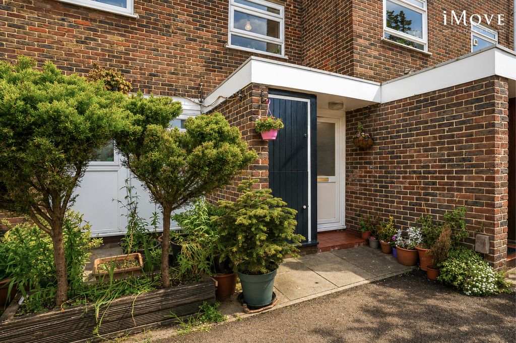 Property photo 3 of 22