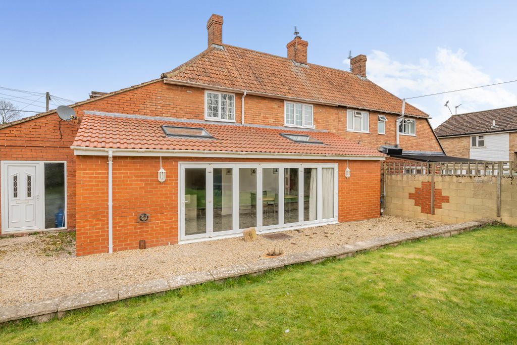Property photo 2 of 21 126174710